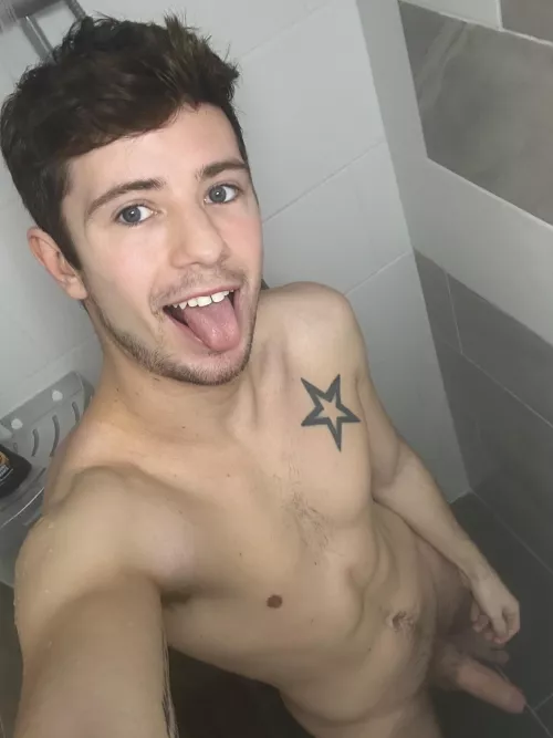 Would you like to stand in the back or in front? by imryanolsenvip