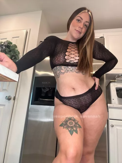 Check out more of my milfy self @Superthick_Savannah link below by Superthick_Savannah
