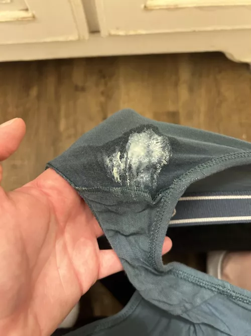 From moving all day 🤤 by xraebby