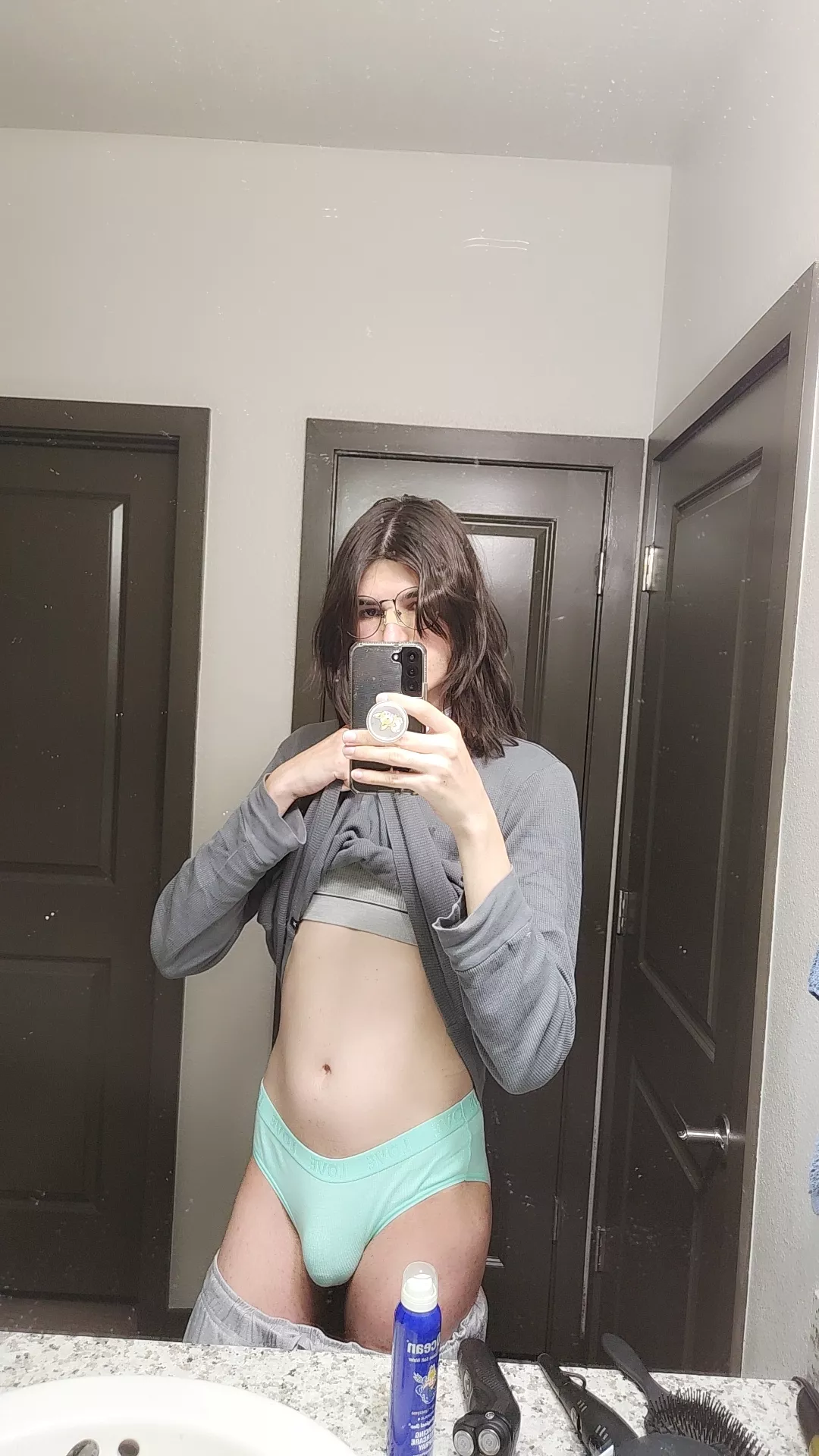 haha i didnt see you staring (^_^;) posted by RealEvieSolace