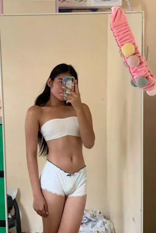 How about a girl with a bulge?😏🤍 by Your-trans_babygirl