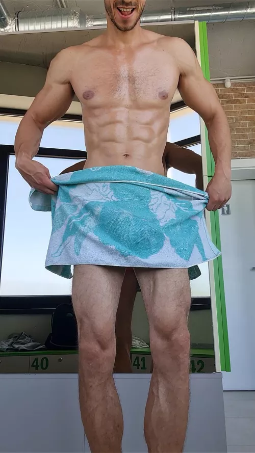 I'm Nude in the Locker Room by FitManDan1