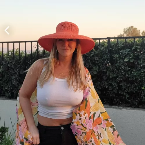 Is my hat what stands out the most? [F49] by Crystal_Sunshine_