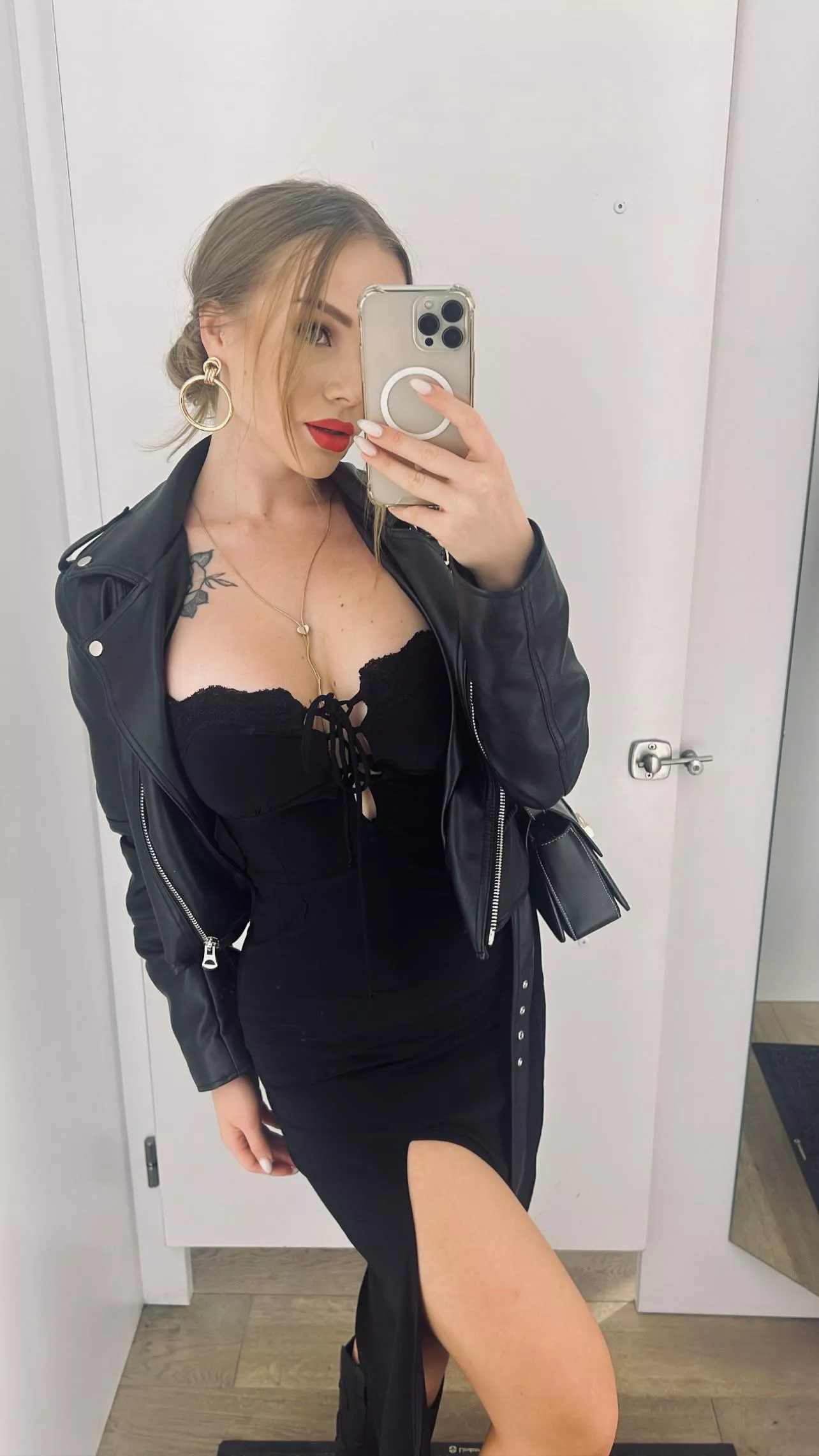 Is this a good dress for our first date? posted by EmbarrassedBuy8407