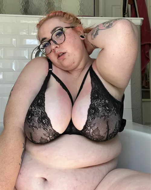 join me in the tub 😉 by nicprincess