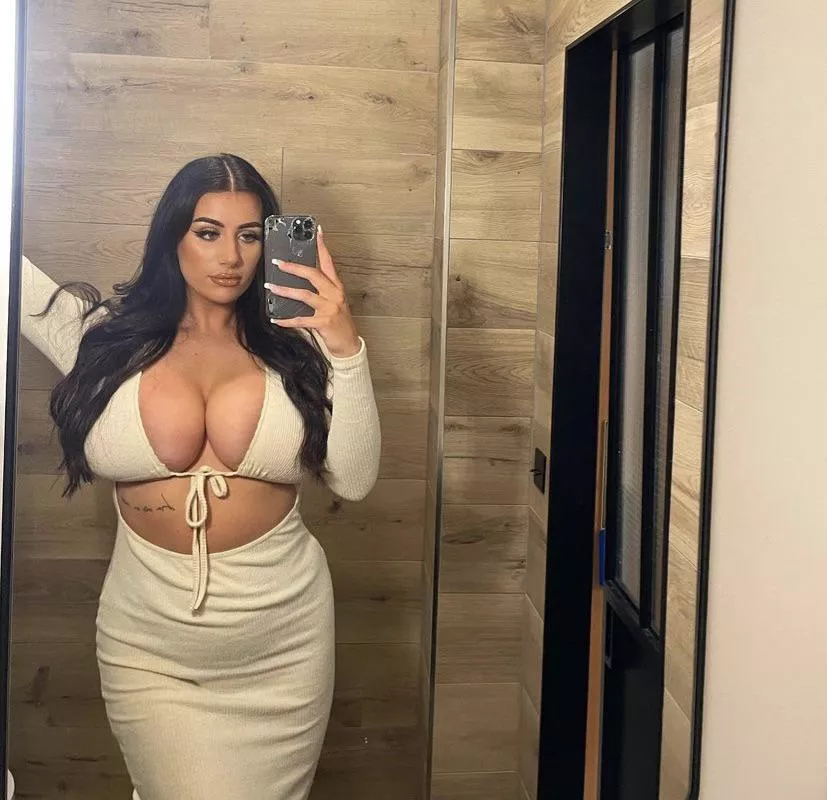 Massive posted by External_Algae_4264