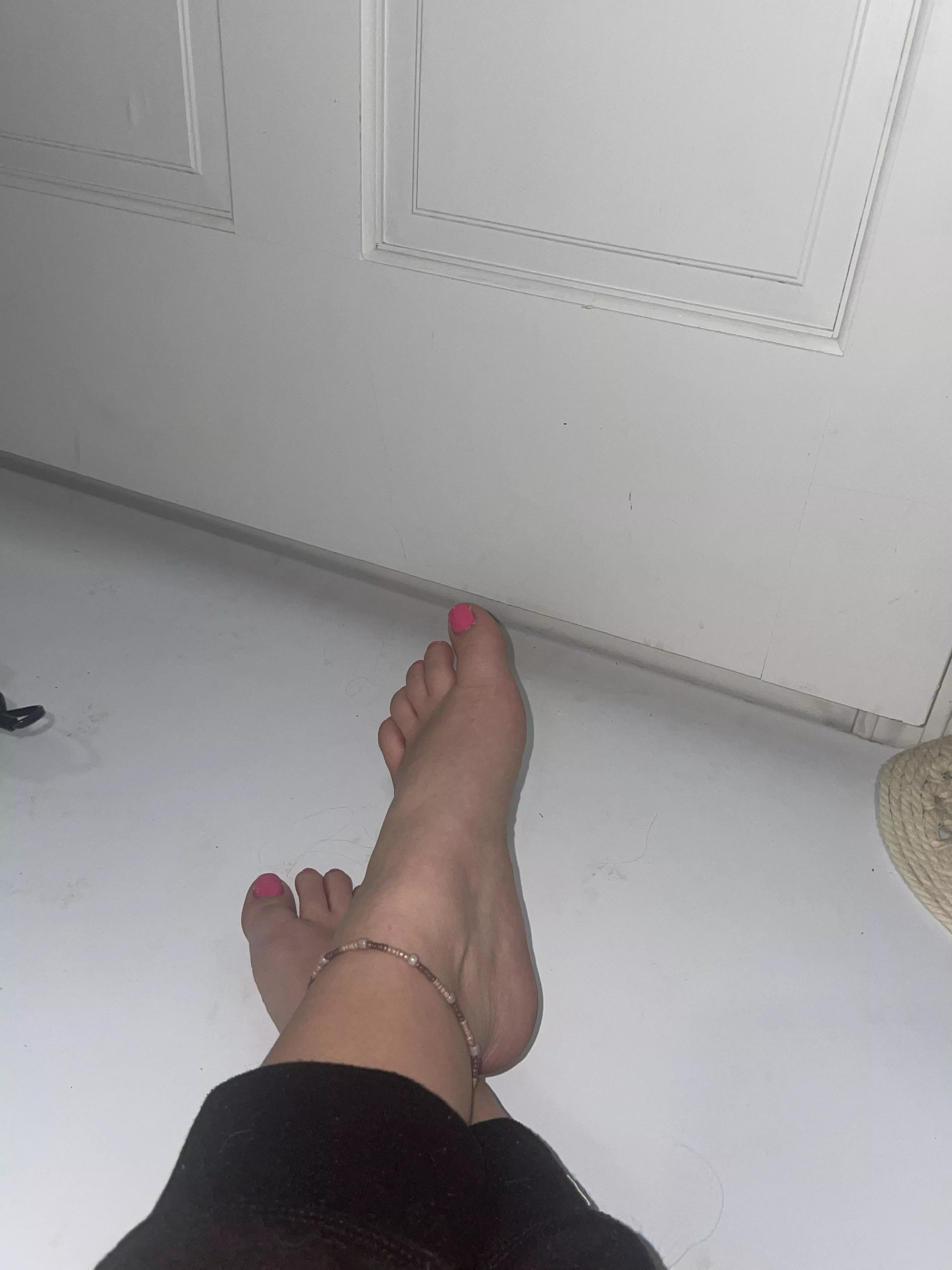 Message me to see more 🙈👀 posted by Dull_Specific_3174