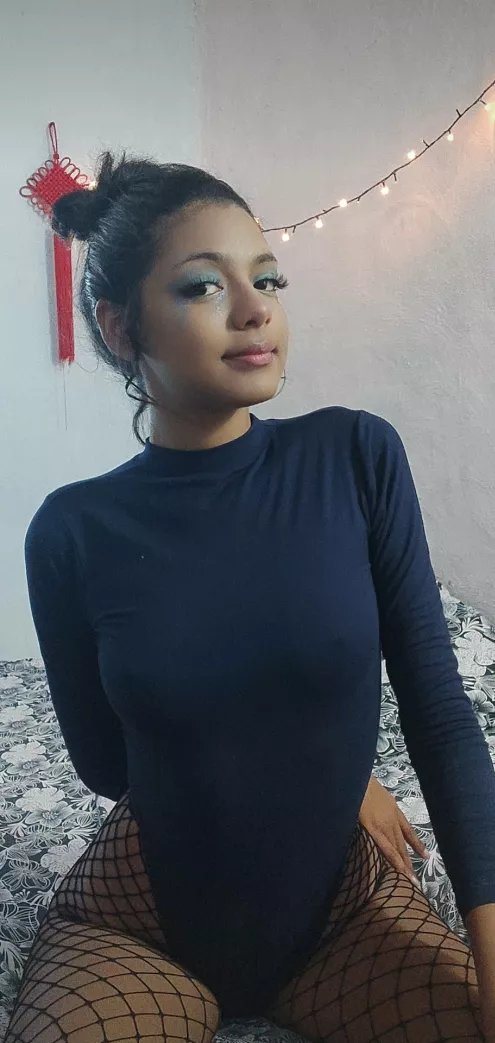 nut on these freshman nipples posted by Cacaojelly