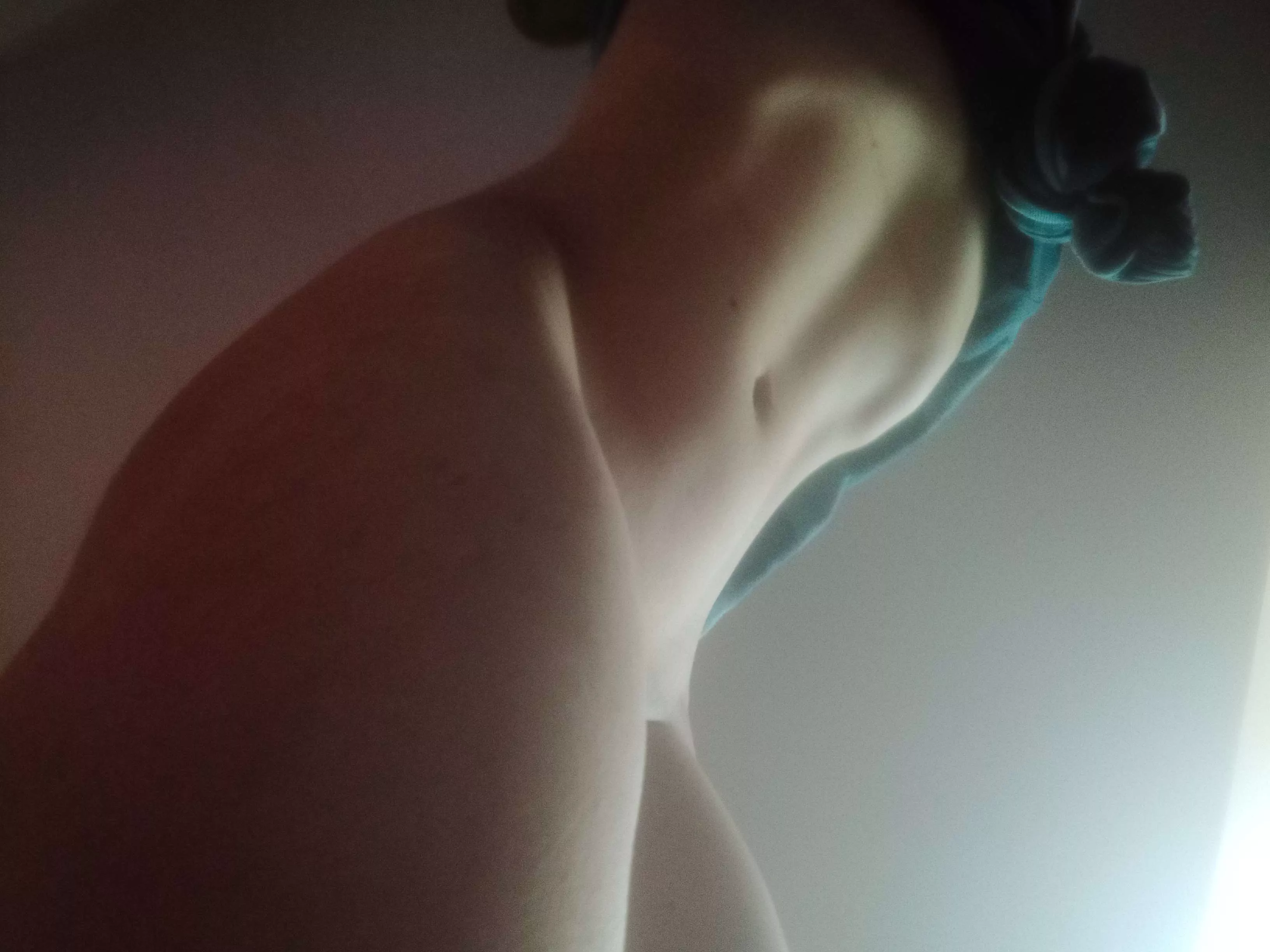 *pat pat* posted by lavantea