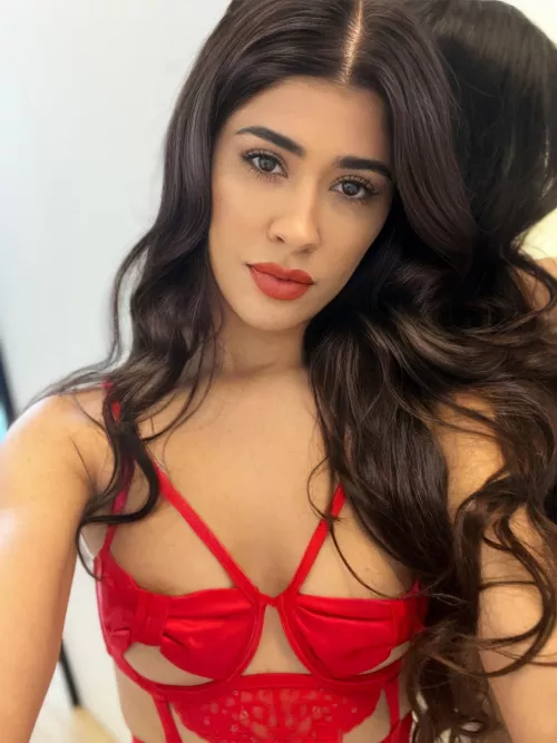 Red is the new black by FineAda