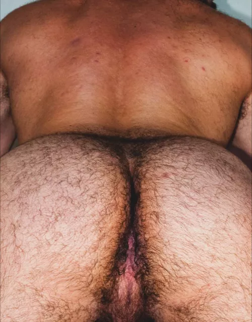 Say yes if I can DM you my nudes by DarrenBi