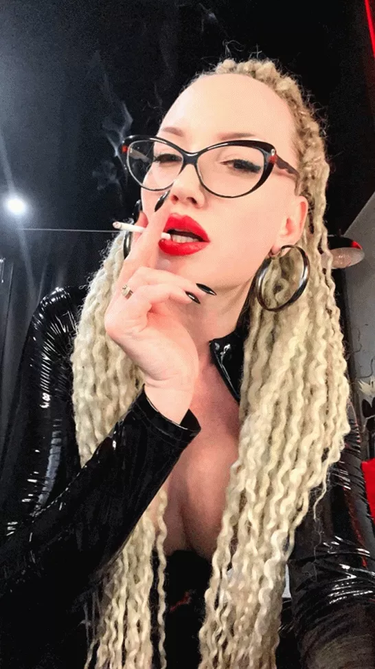 Smoke and pleasure posted by BadAssBitchVIP