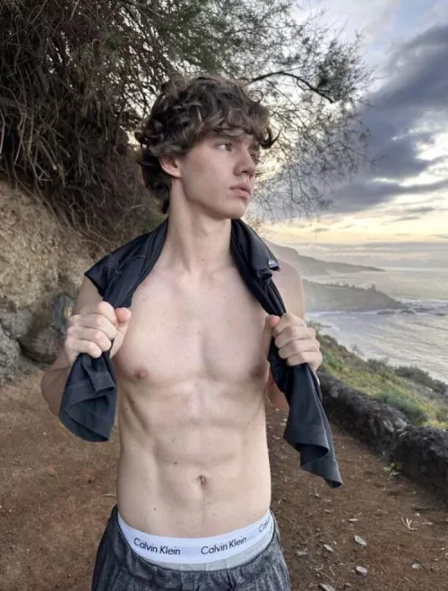 Went on a early morning walk that turned into skinny dipping in the ocean by swiperviper20