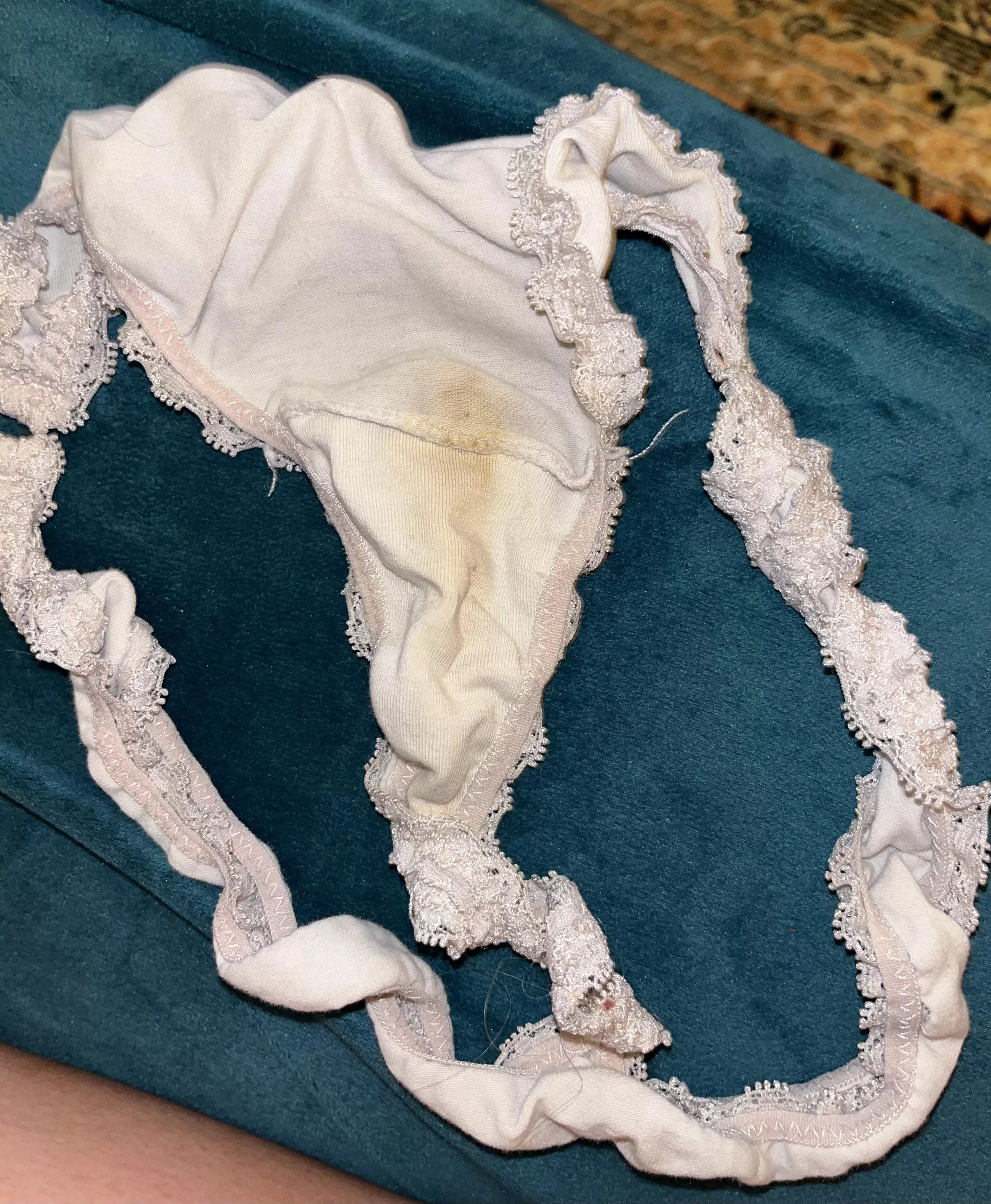 Who loves an old stained thong??? 😈 posted by GoddessinNylons