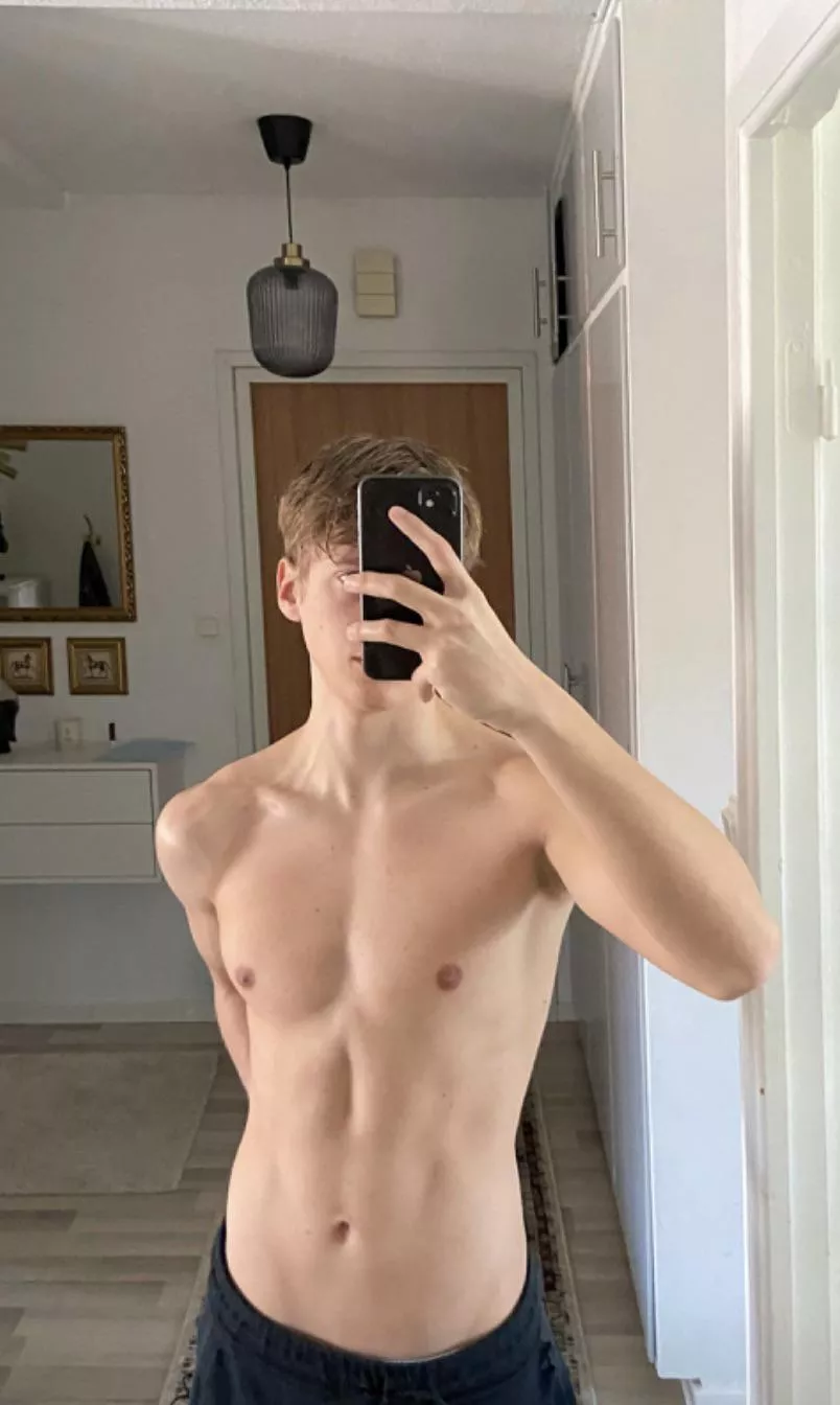 24 m bi top posted by skollmoss