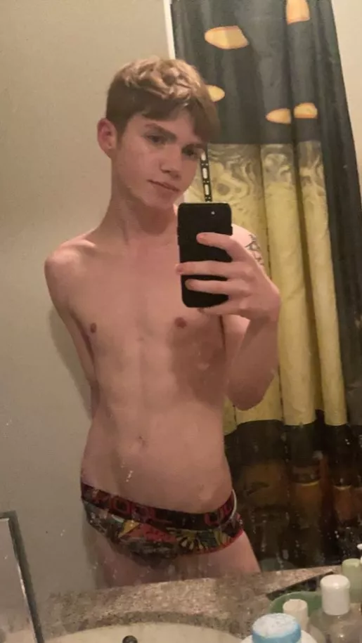 Am I cute enough posted by RoachBoy69