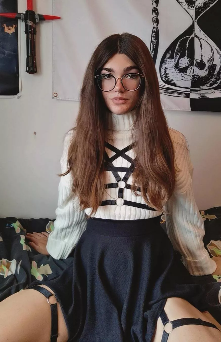 Can I sit on your lap? 🤍 posted by urprettykittyyy