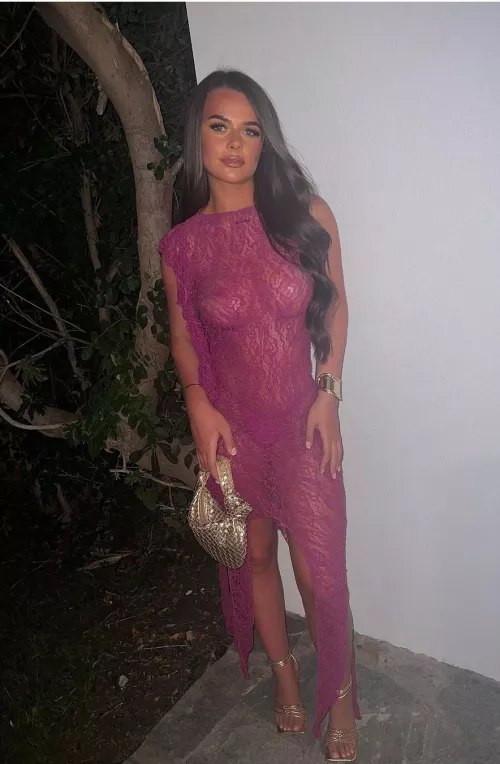 Carly by throwayreddits