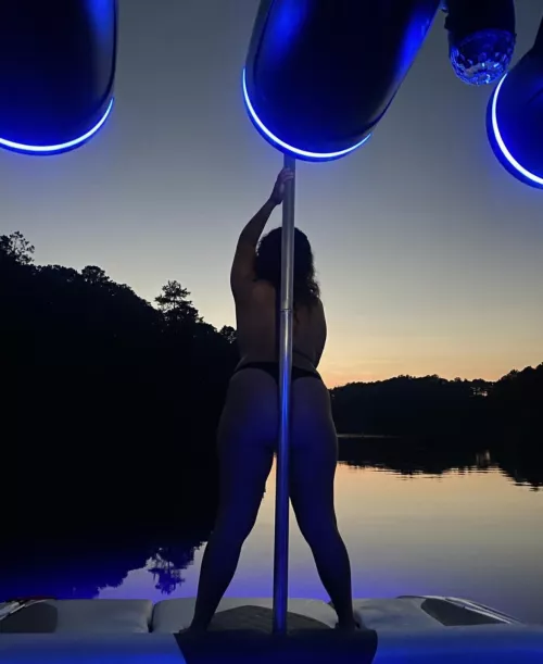 Dancing in the moonlight.. Do you want to watch? by Claire-Summers