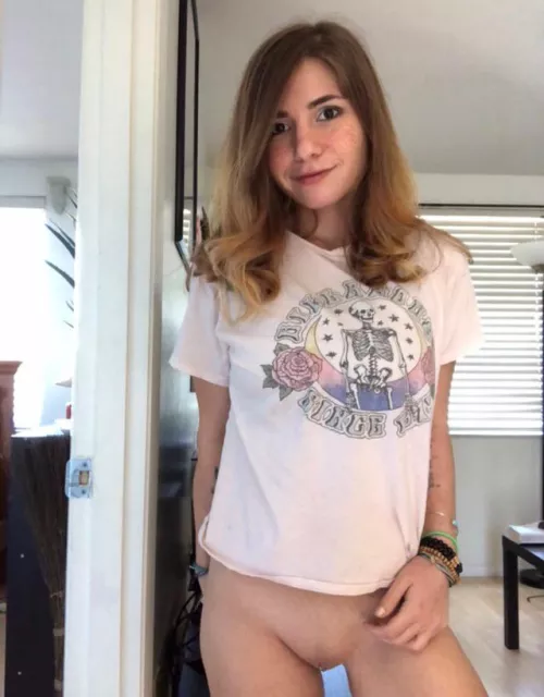 debating my hair short like this or grow it out?? by lil-athena