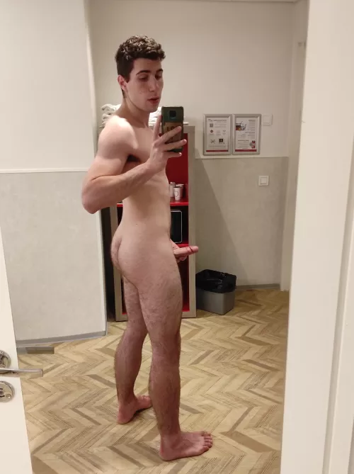 Front or back? by eggsy_is_cute