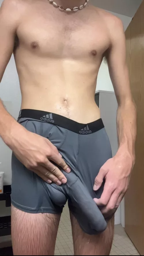 Got in the shower ;) by photochiguireao