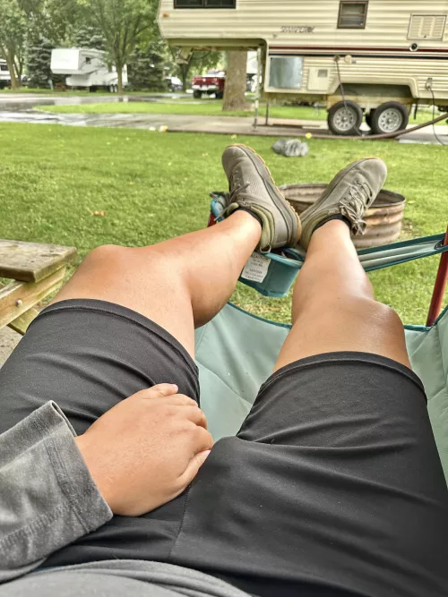 Hi! I’m your new single camp neighbor 🙈 Care to join me for a coffee? by mr_midwest_mark