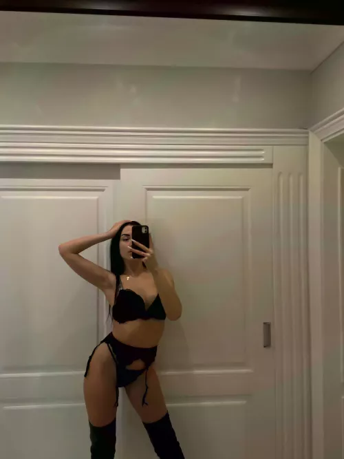 I can be your little secret by Spirited-Guarantee96