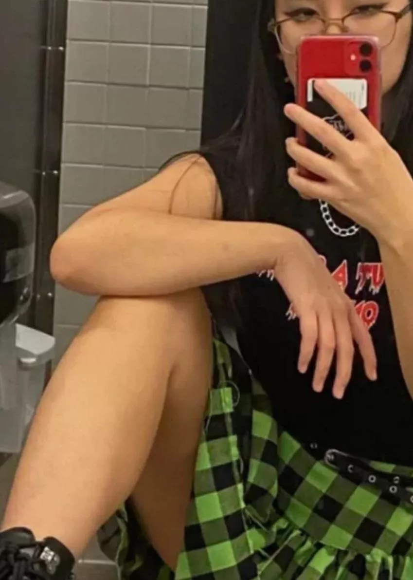 i don’t miss my long hair posted by CommercialAd5564