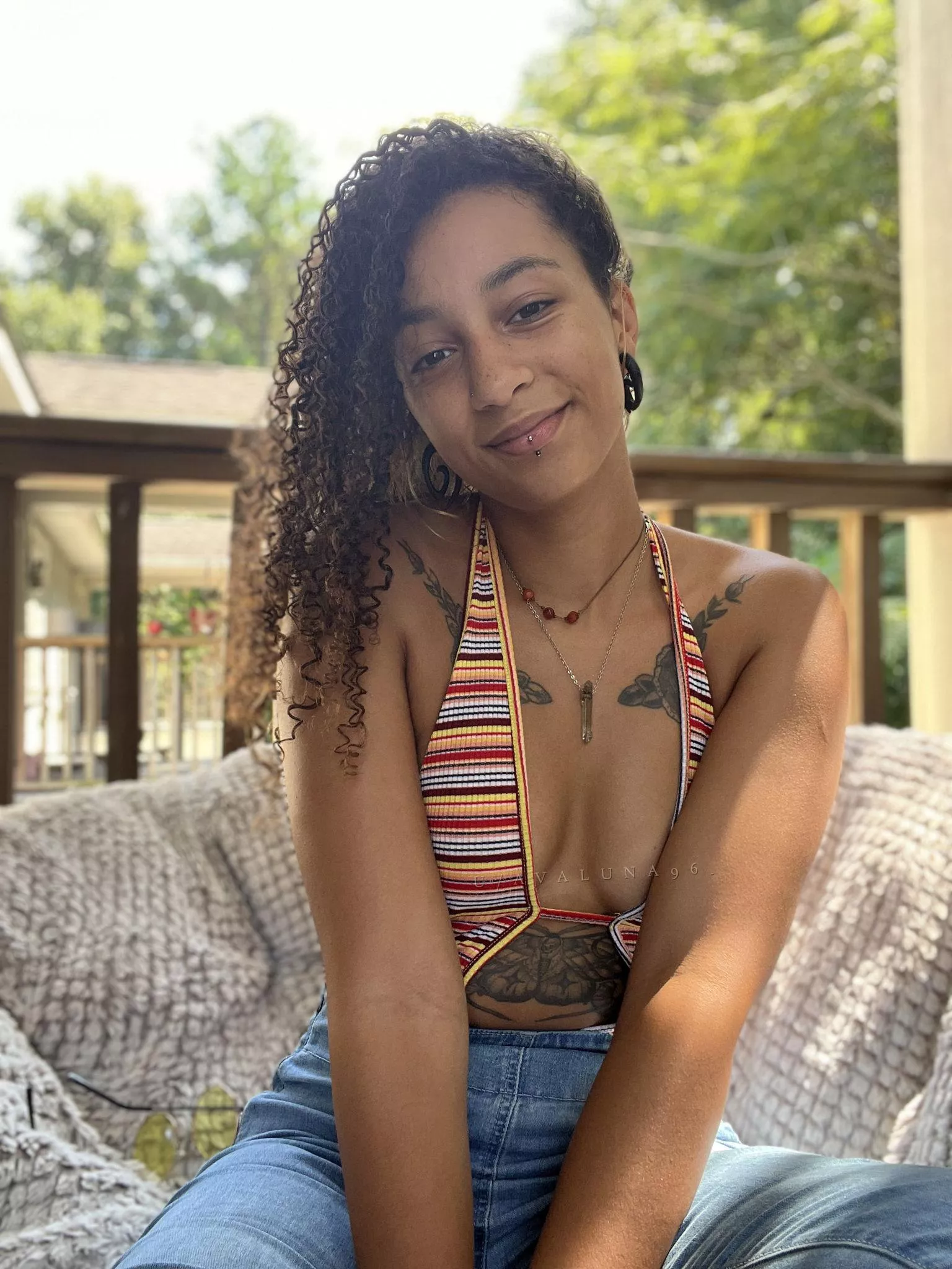 I think freckles are kinda cute and sexy at the same time haha posted by avaluna96_