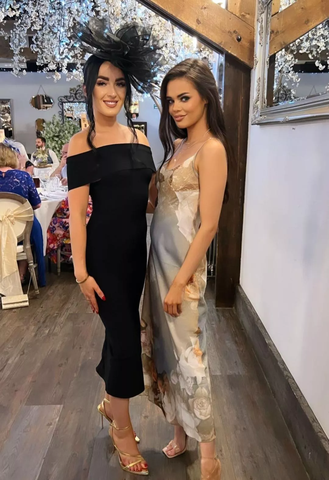 Wedding slags posted by JohnMarst75