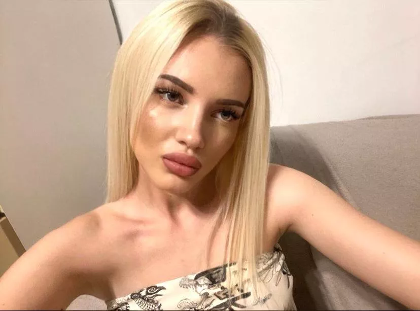 Would you be down to lick my armpits? posted by RegularGard