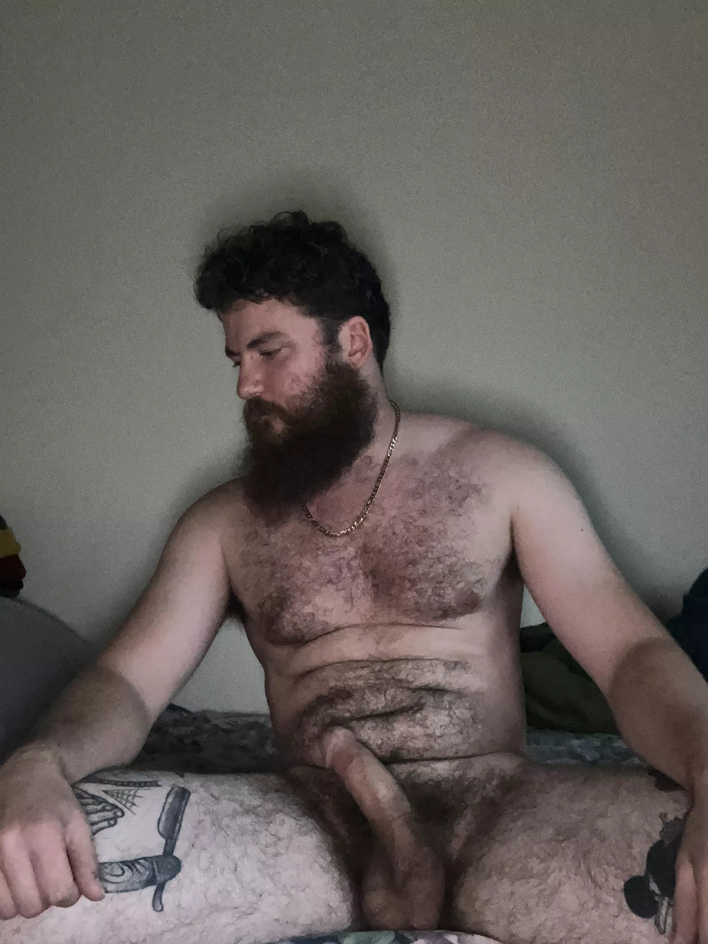 Could use someone’s help 🤷🏻‍♂️😏 posted by t0nydi