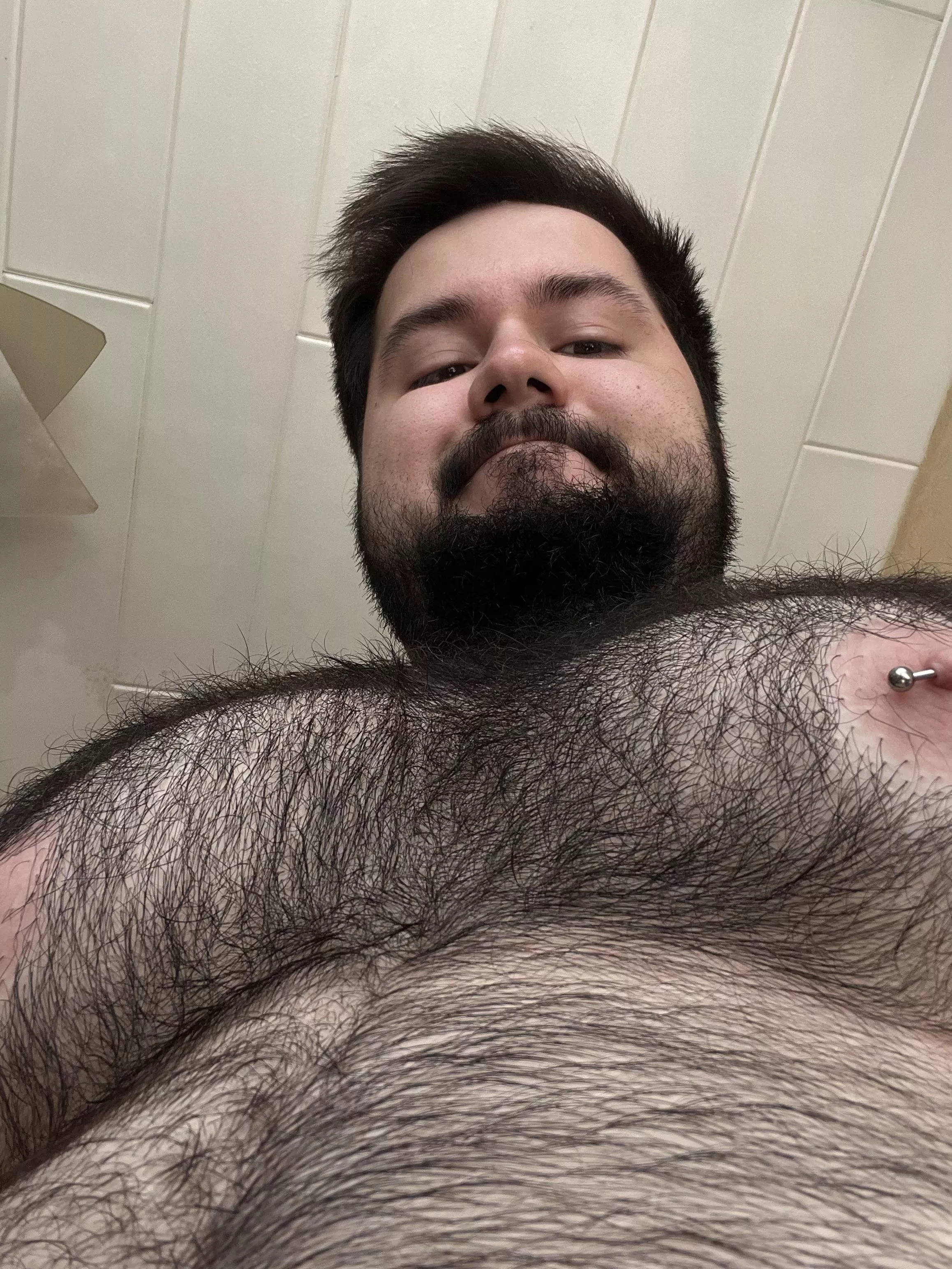 Hello down here 👋🐻 posted by BearoDach