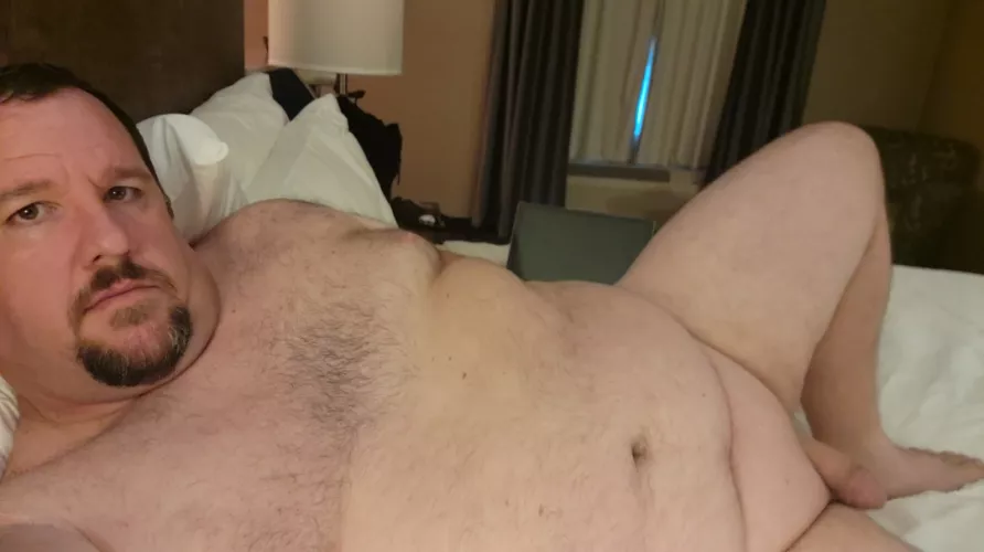 Hello im 43 I travel for work. I'm always horny. I love to cam HMU. by big-bator