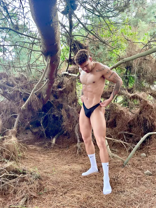 Hey🖖 by luiferrmore