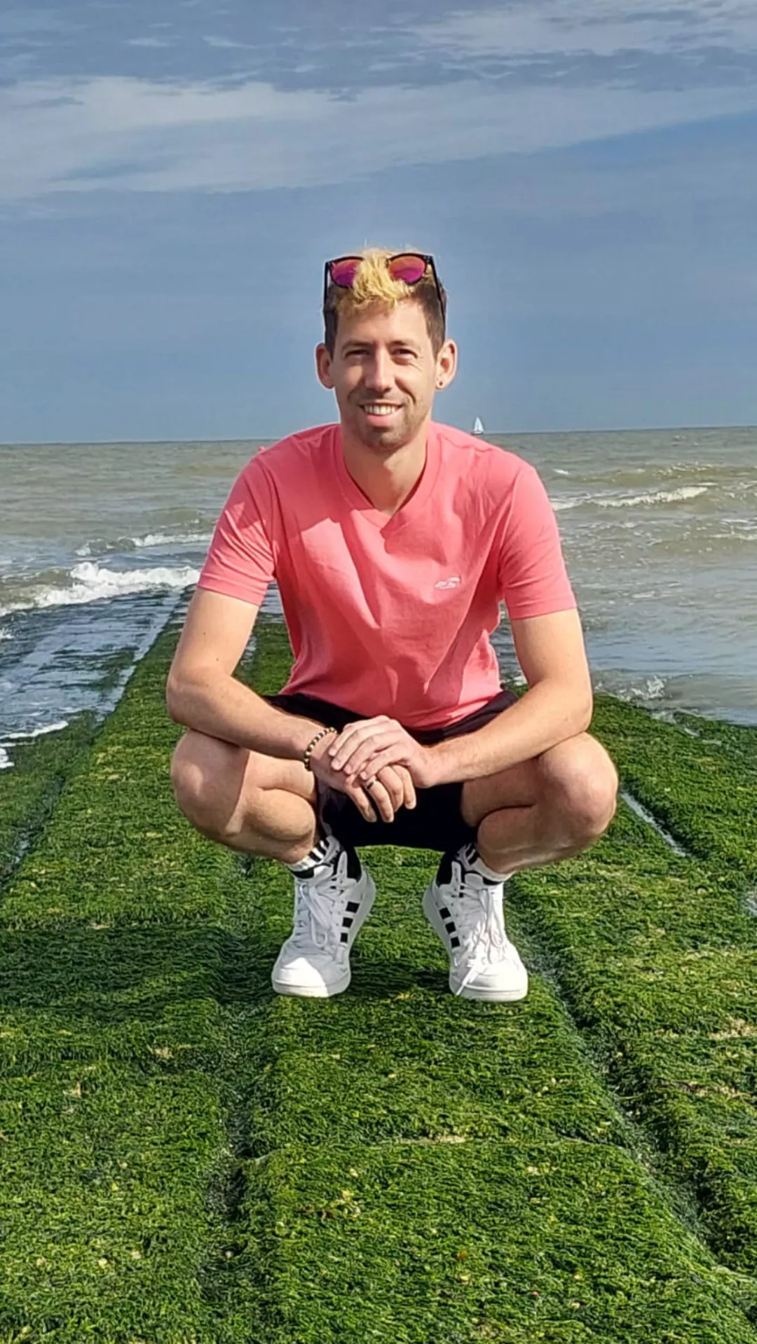 I hate water levels but love the coast! posted by Healthy_Inflation_69