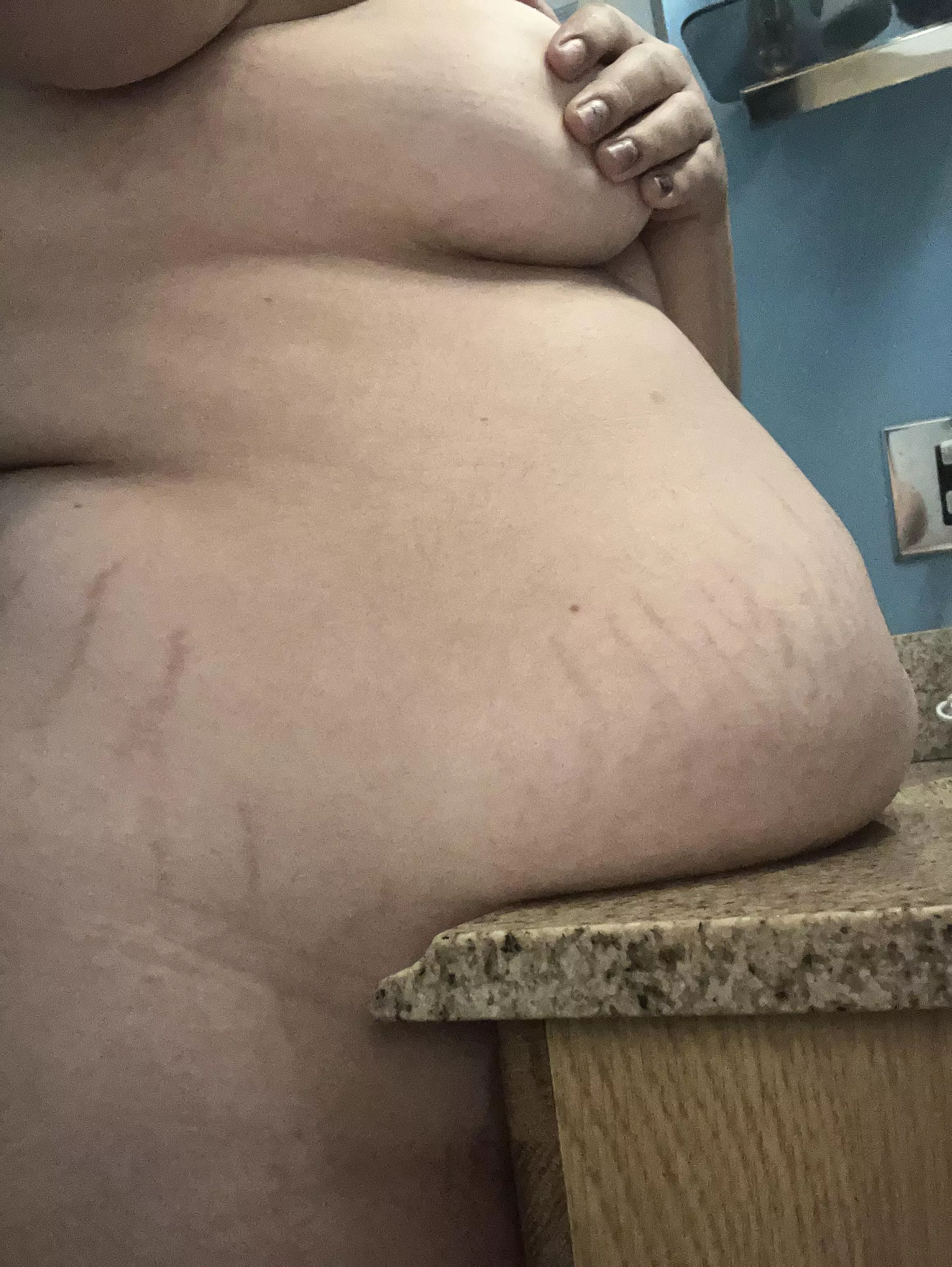 I’m such a pathetic pig posted by taramaine