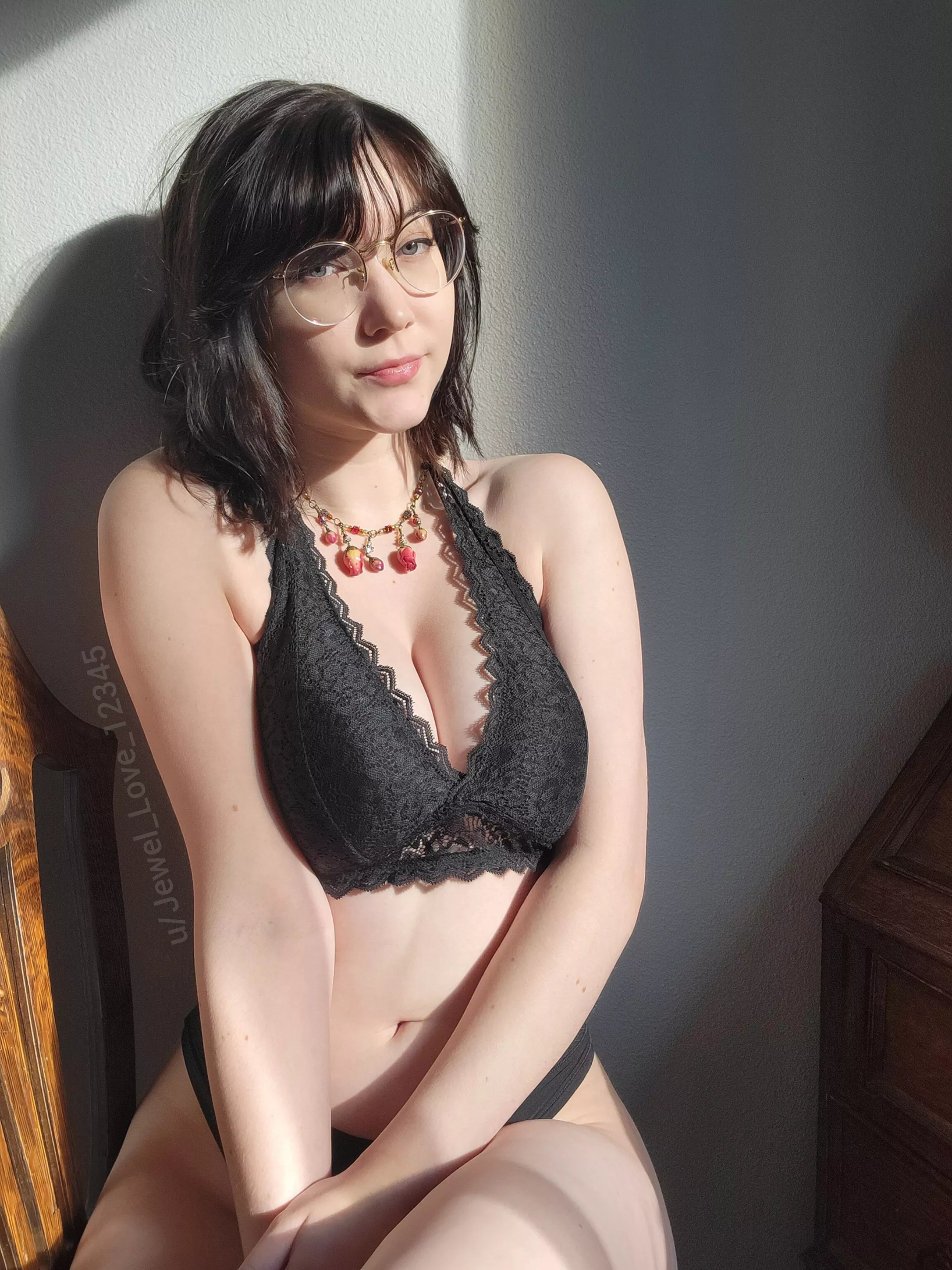 Lounging in lingerie posted by Jewel_Love_12345