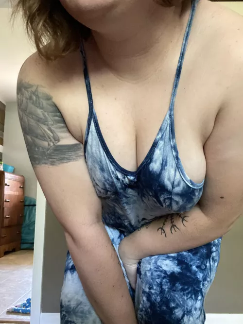 Mondays suck. Let’s play ;) by morningglory93