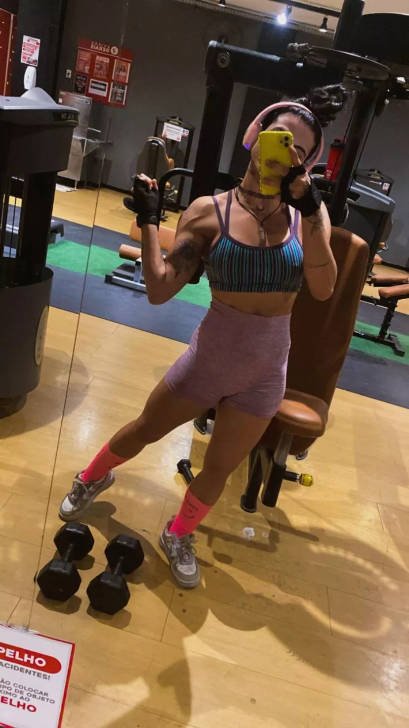 My shape is great? [f] posted by bossyscorpio