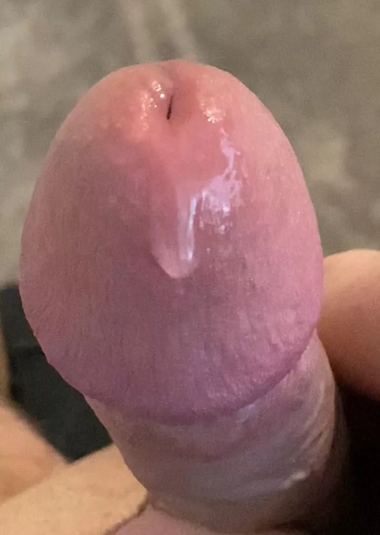 Precum flowing, wanna taste??? (M51) posted by Tomford00069