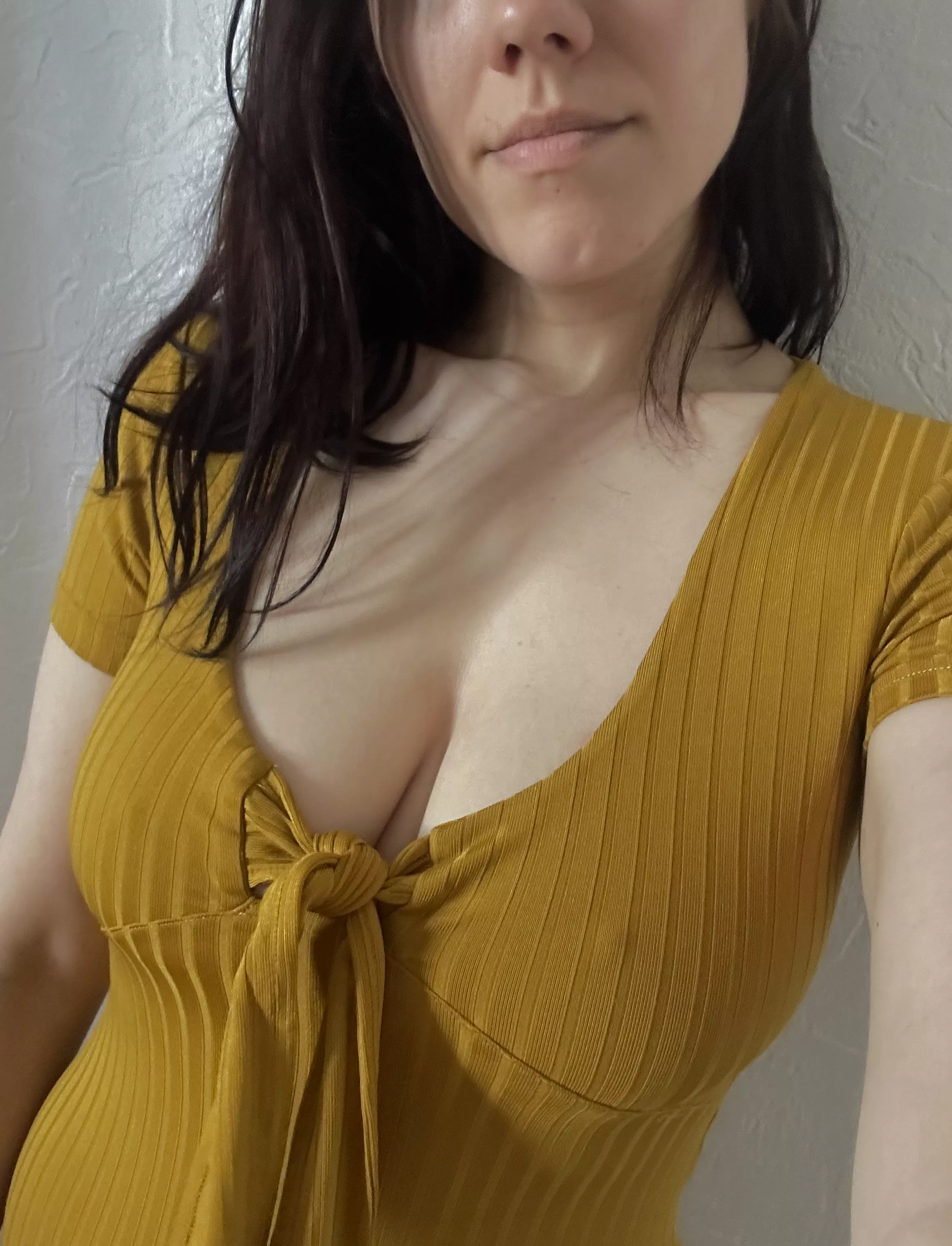 Sun is shining and the weather is sweet posted by Kyraah7