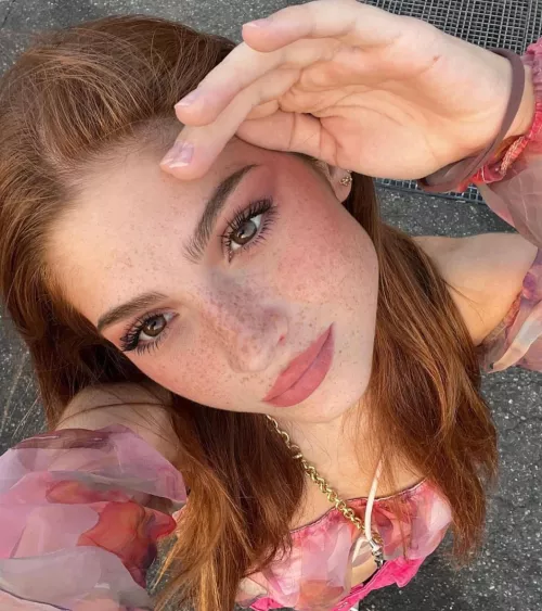 Sun kissed by HonestRunner