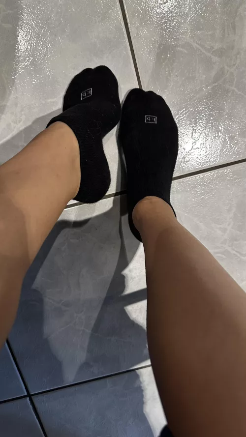 Sweaty black KB socks (selling US based) Free shipping US only, tracking info and proof of wear by xxGoddess_Monikaxx