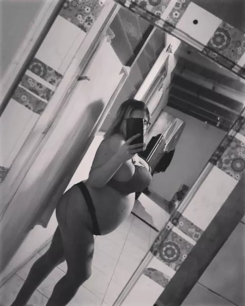 what do you say love? how do i look pregnant by Frankymimi