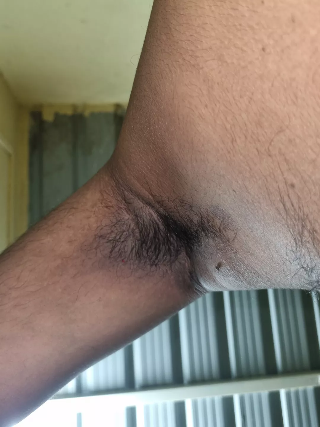 What do ypu think? Dm for more armpits and other 😛 posted by Some_Ad366