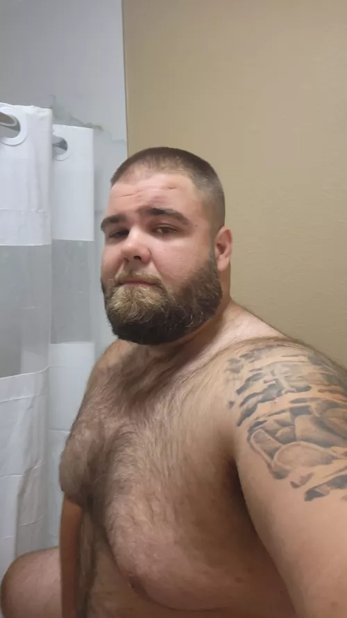 Who wants to fuck in the hotel shower 😈 by SpliffyLongstocking