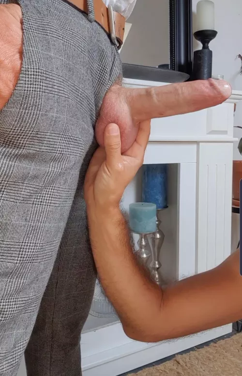 Would you drop to your knees for me? by itsallaboutlyon