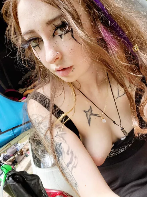 A wild puffy has a appeared by xdream_scapex